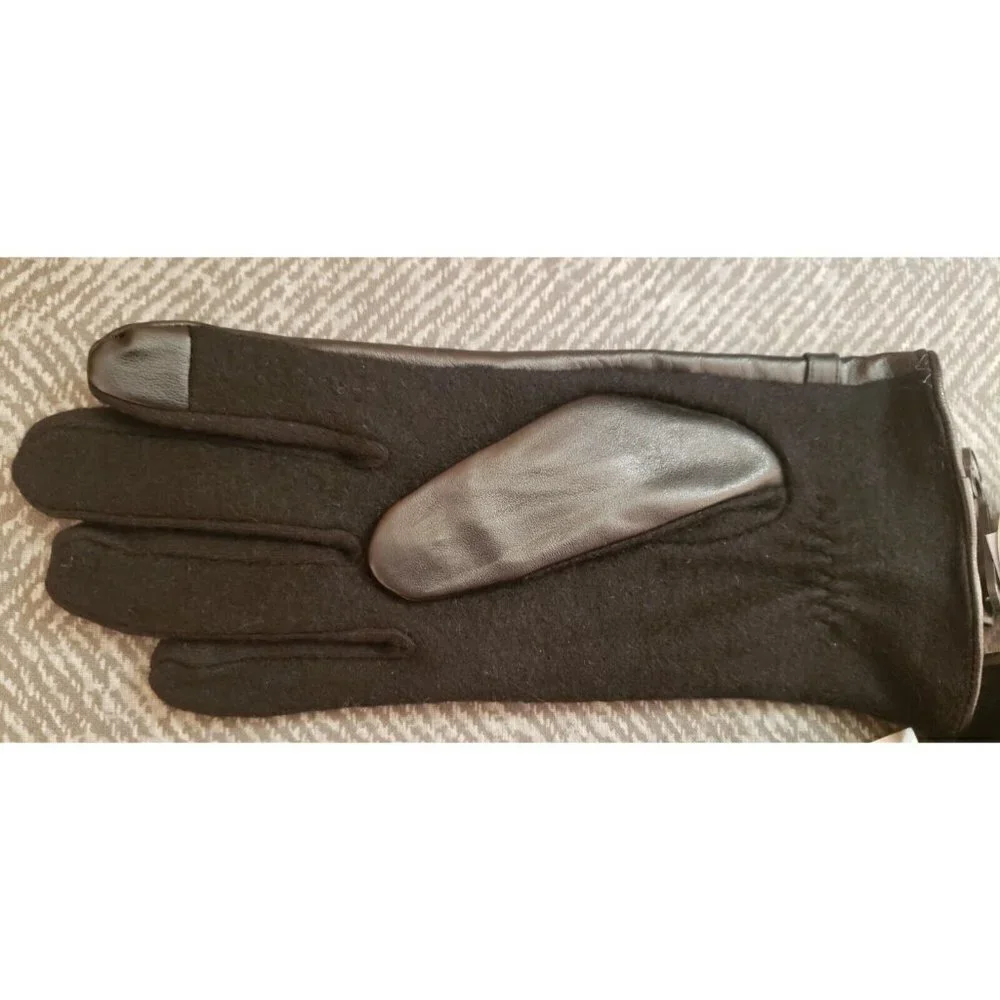 NWT ADRIENNE VITTADINI TOUCH SCREEN TECHNOLOGY LEATHER WOOL GROVES